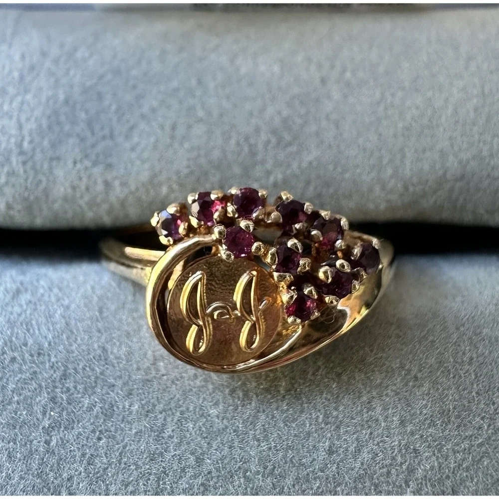 Vintage Jostens Statement Ring Stamped 14k Gold Ruby Cluster Sz 7.5 JJ Logo 3.8g